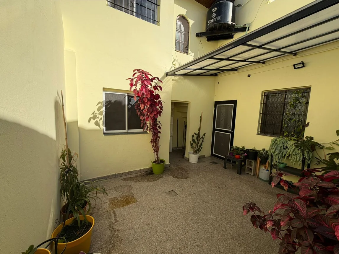 PH de 5 ambientes en venta en Lanús Este, Centenario Uruguayo 1500, foto 4