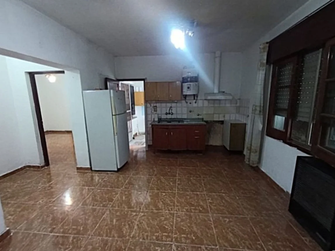 Venta casa interna 2 dormitorios, patio y terraza, foto 1