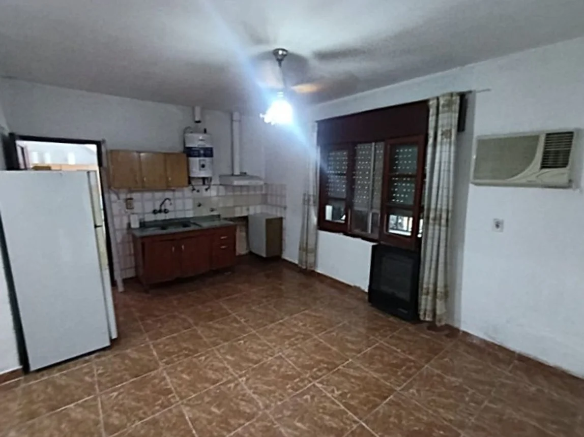 Venta casa interna 2 dormitorios, patio y terraza, foto 3