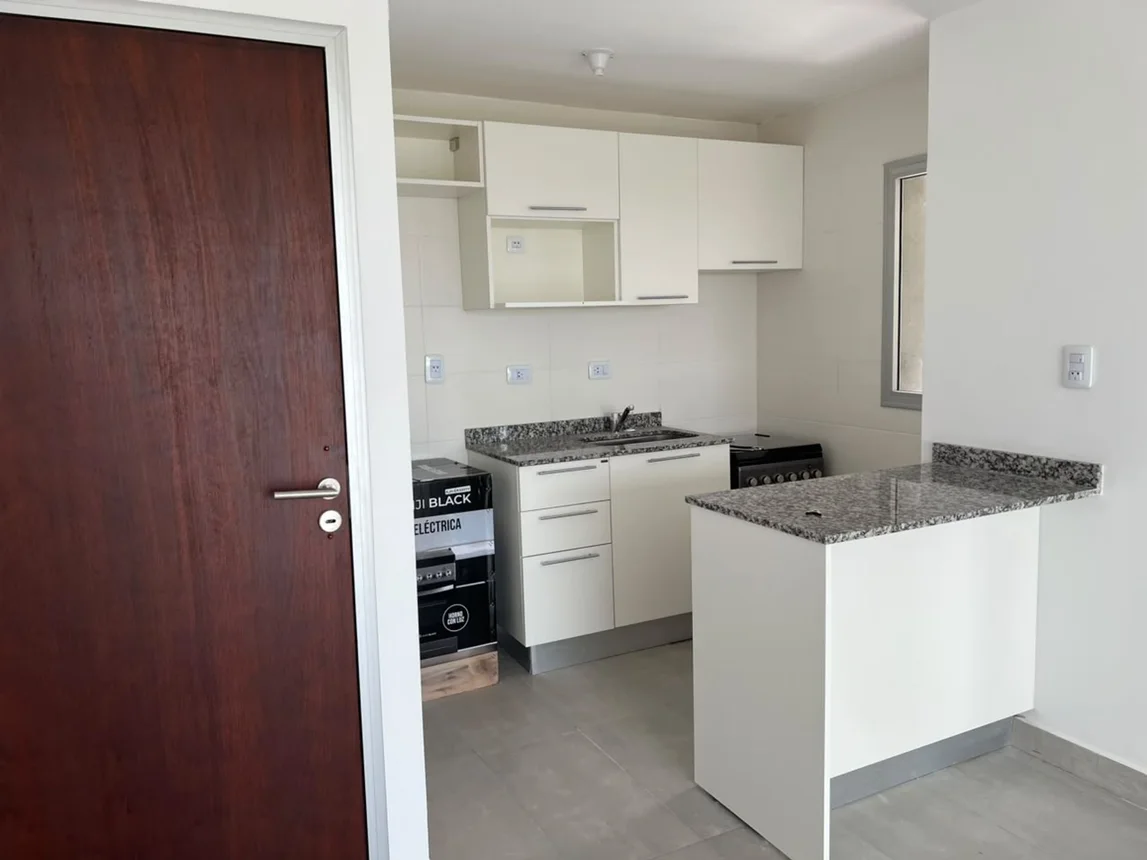 Departamento de 2 ambientes en alquiler en Santa Fe, Avenida Gobernador Freyre 2700, foto 2