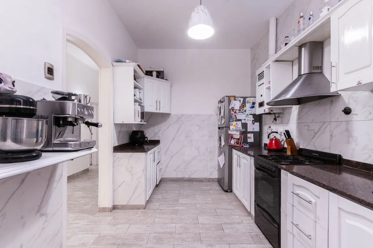 Casa de 4 ambientes en venta en Gerli, Vélez Sársfield 1400, foto 3