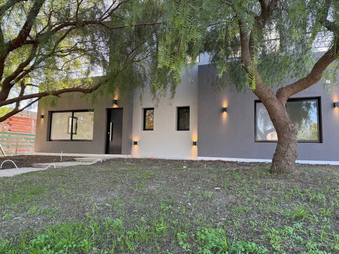 Casa en venta en Pilar, foto 5