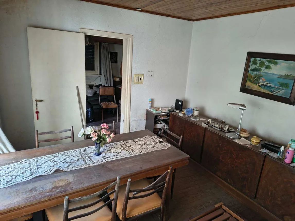 Casa de 4 ambientes en venta en Ramos Mejía, Ameghino 500, foto 3