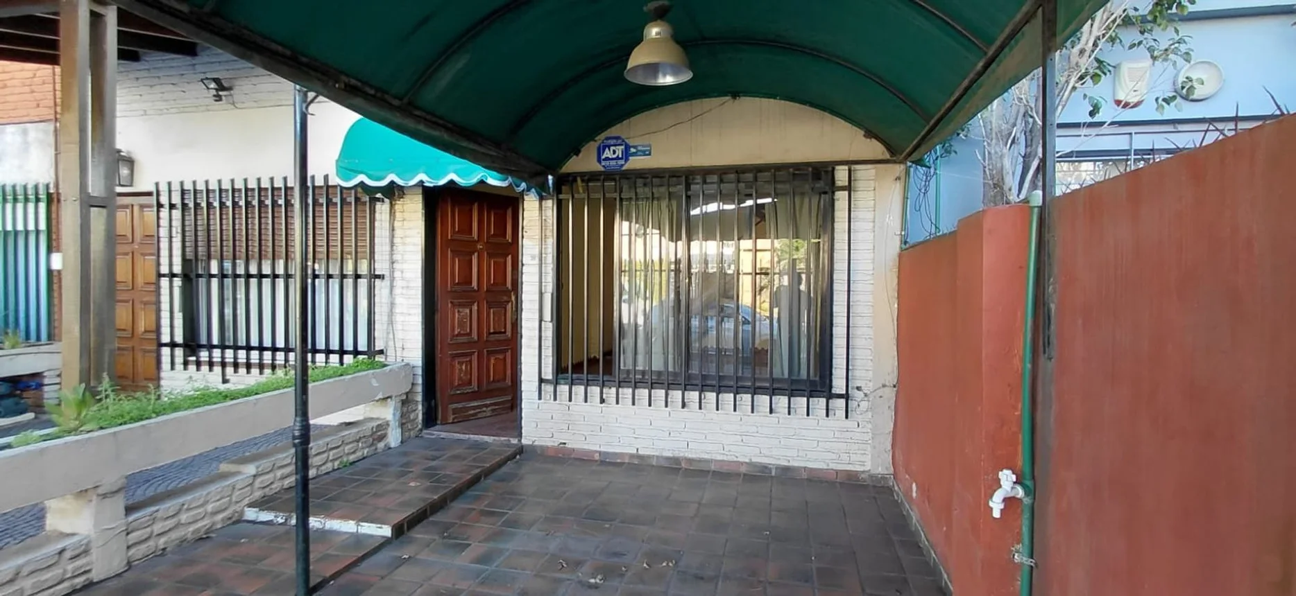 PH de 3 ambientes en venta en Castelar, Lincoln 300, foto 2