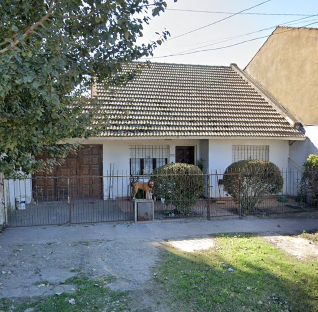 VENTA | CASA DE 3 AMBIENTES APTA CRÉDITO