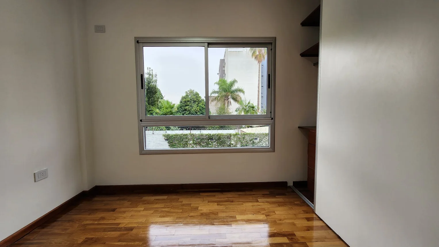 Departamento en alquiler en La Plata, foto 3