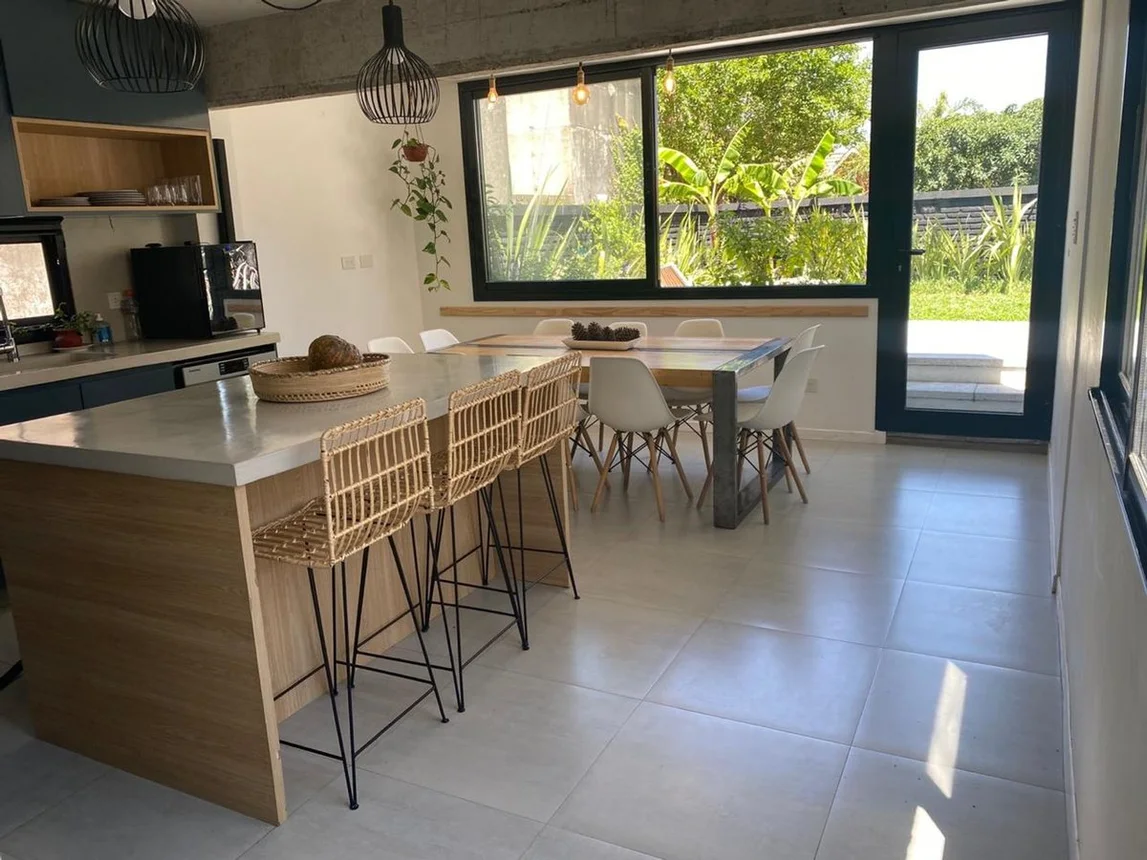 PH de 4 ambientes en venta en San Isidro, Alsina 400