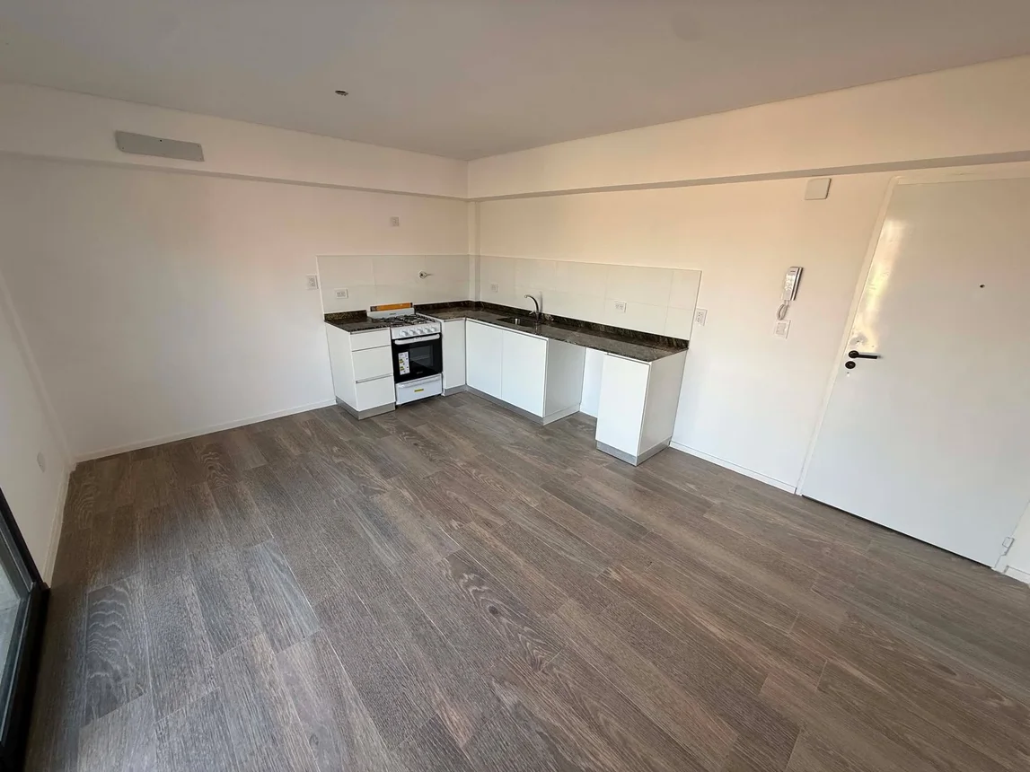 Departamento de 2 ambientes en venta en Hurlingham, General Toribio de Luzuriaga 1700, foto 2