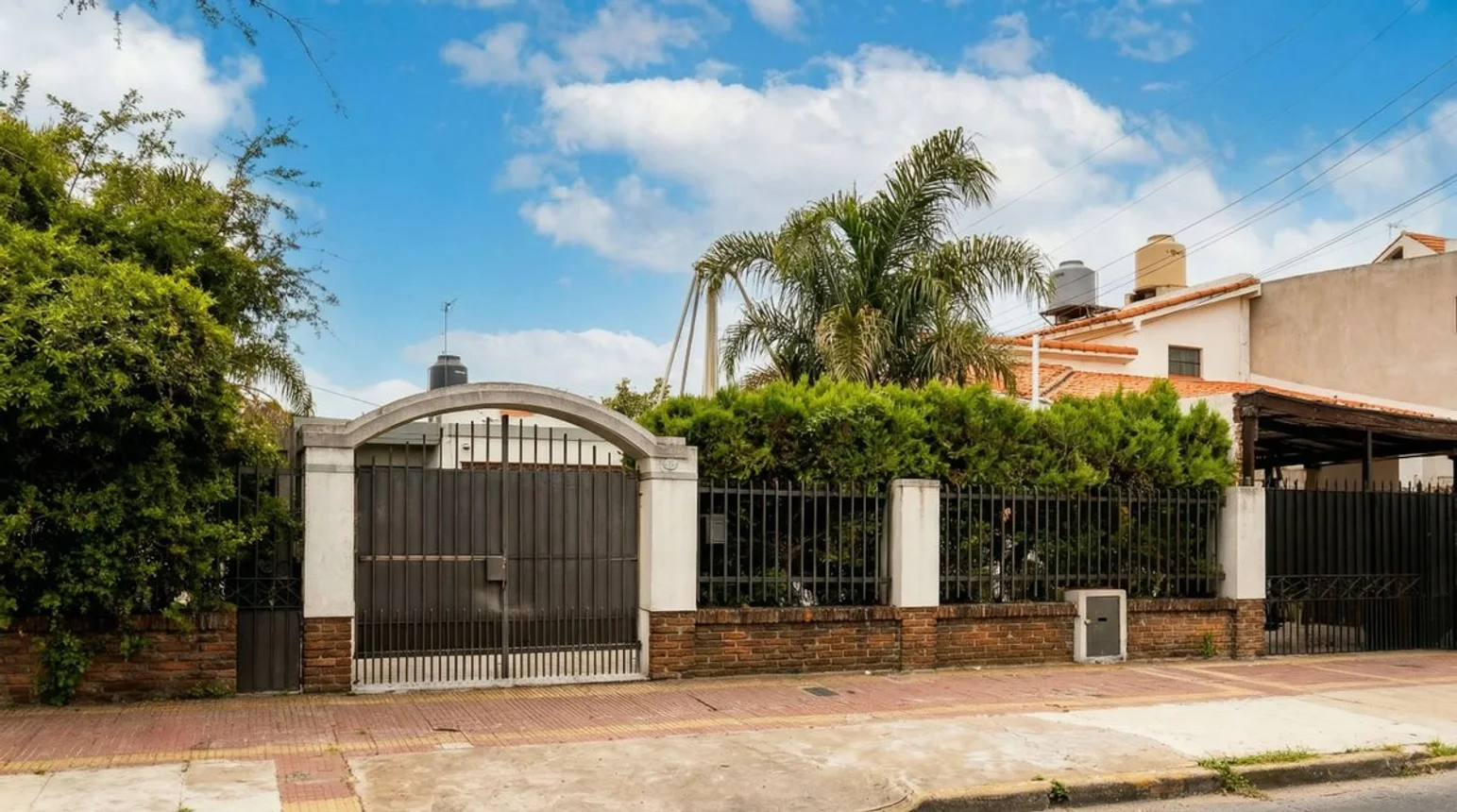Casa de 3 ambientes en venta en San Justo, Sarratea 3600, foto 2