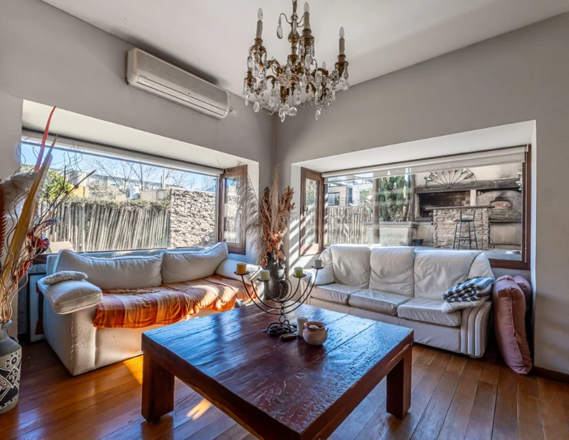Casa de 5 ambientes en venta en Rincón de Milberg, Pasaje de la Esperanza 2000