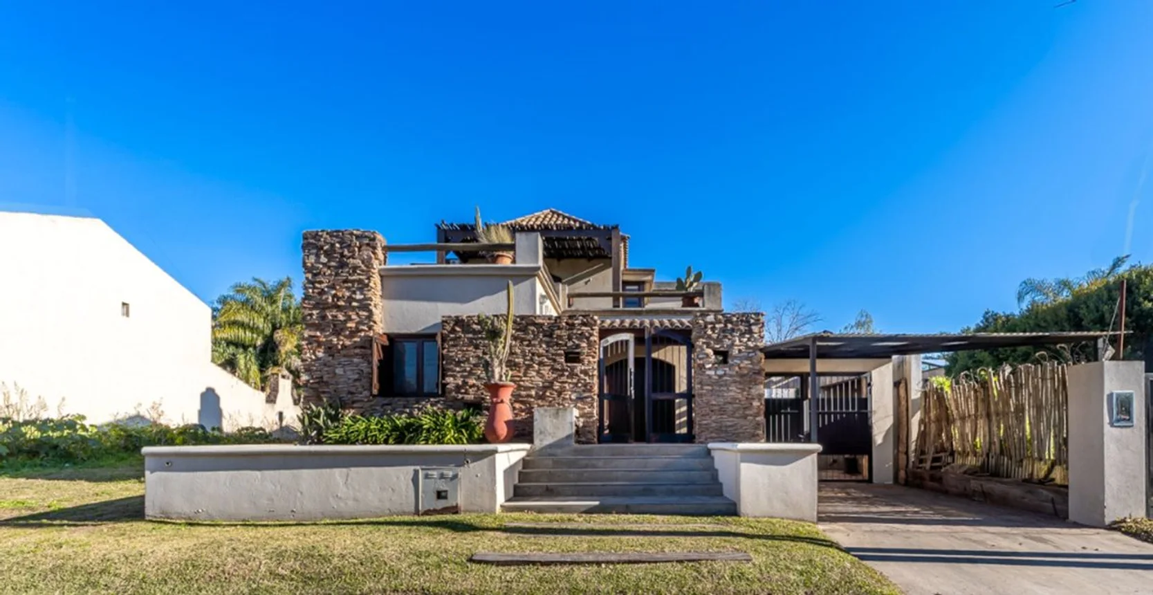 Casa de 5 ambientes en venta en Rincón de Milberg, Pasaje de la Esperanza 2000, foto 2