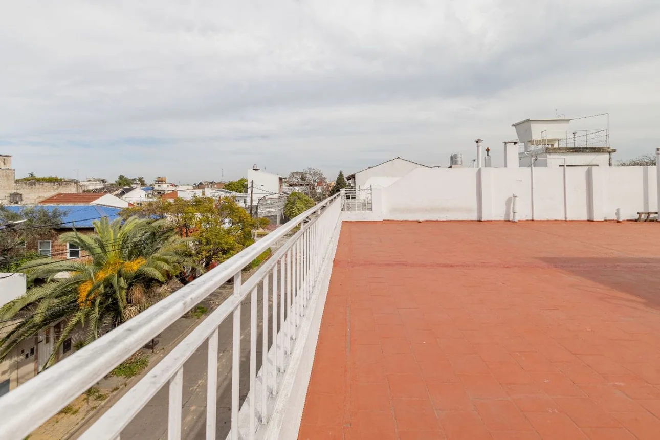 Casa de 6 ambientes en venta en Caseros, Perú 3200, foto 2