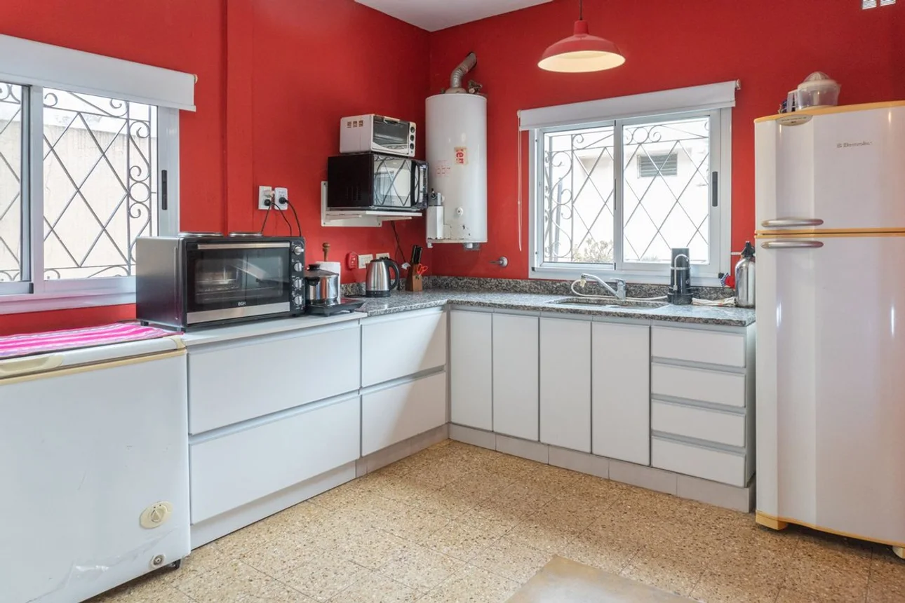 Casa de 3 ambientes en venta en Burzaco, Italia 1400, foto 3