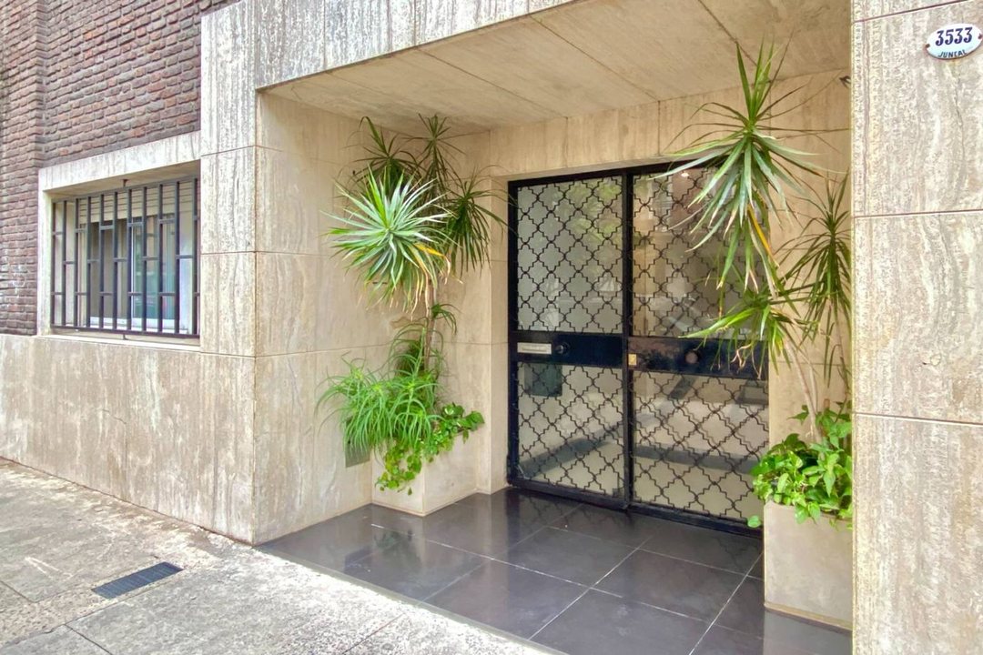 Venta Depto 2 ambientes luminoso zona Alto Palermo