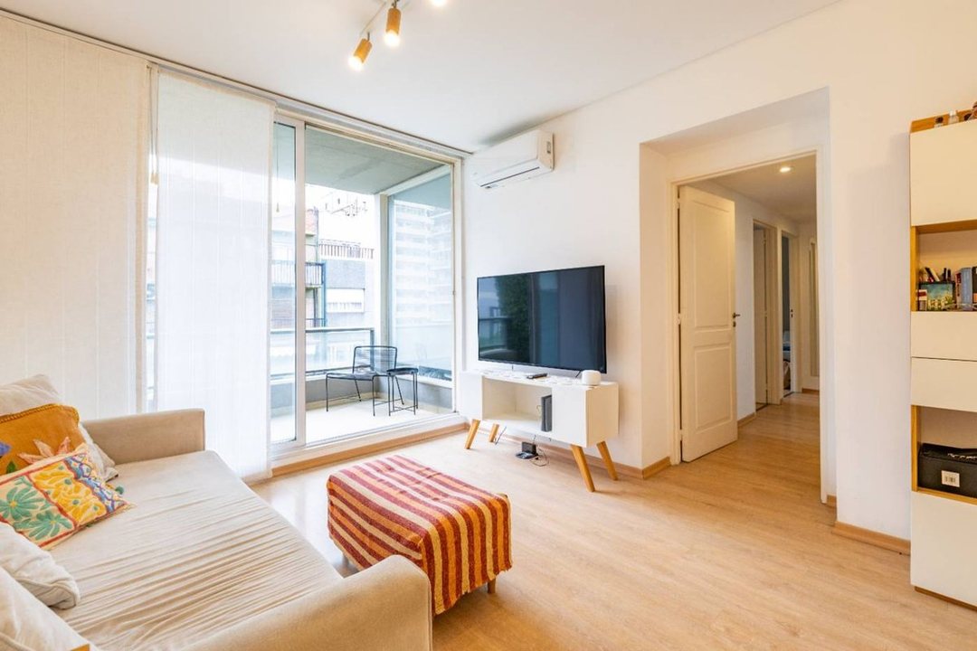 Venta depto 3 amb. con balcon y cochera Palermo