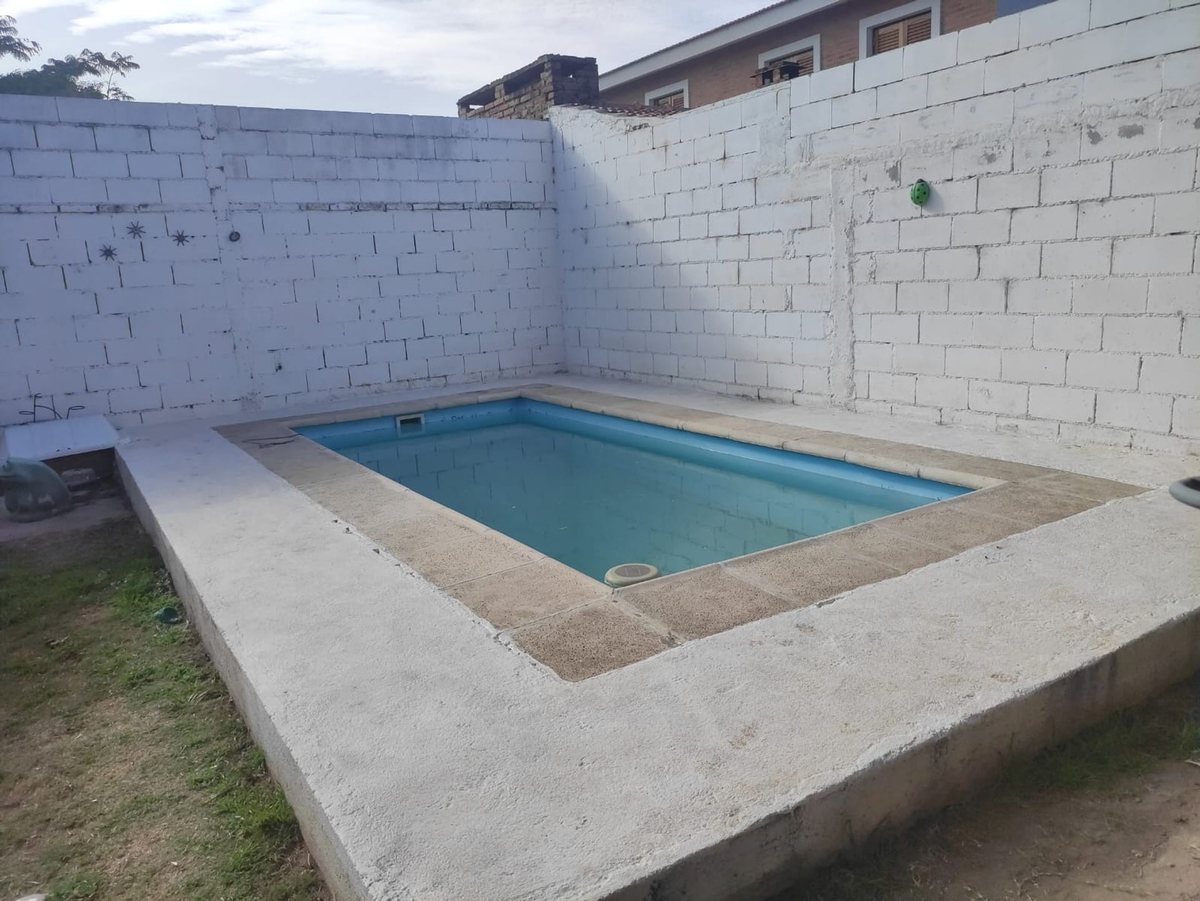 Foto 12 — CASA 3 DORM. CON PILETA GRANJA DE FUNES ZONA NORTE