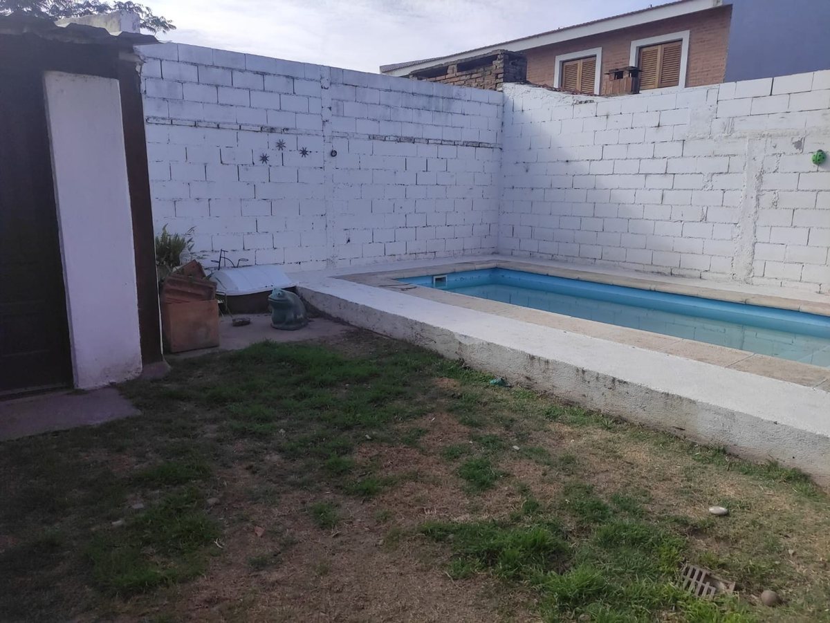 Foto 20 — CASA 3 DORM. CON PILETA GRANJA DE FUNES ZONA NORTE