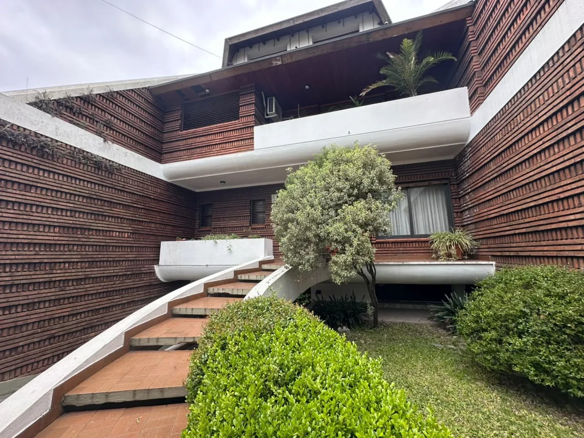 Casa en venta en Sáenz Peña