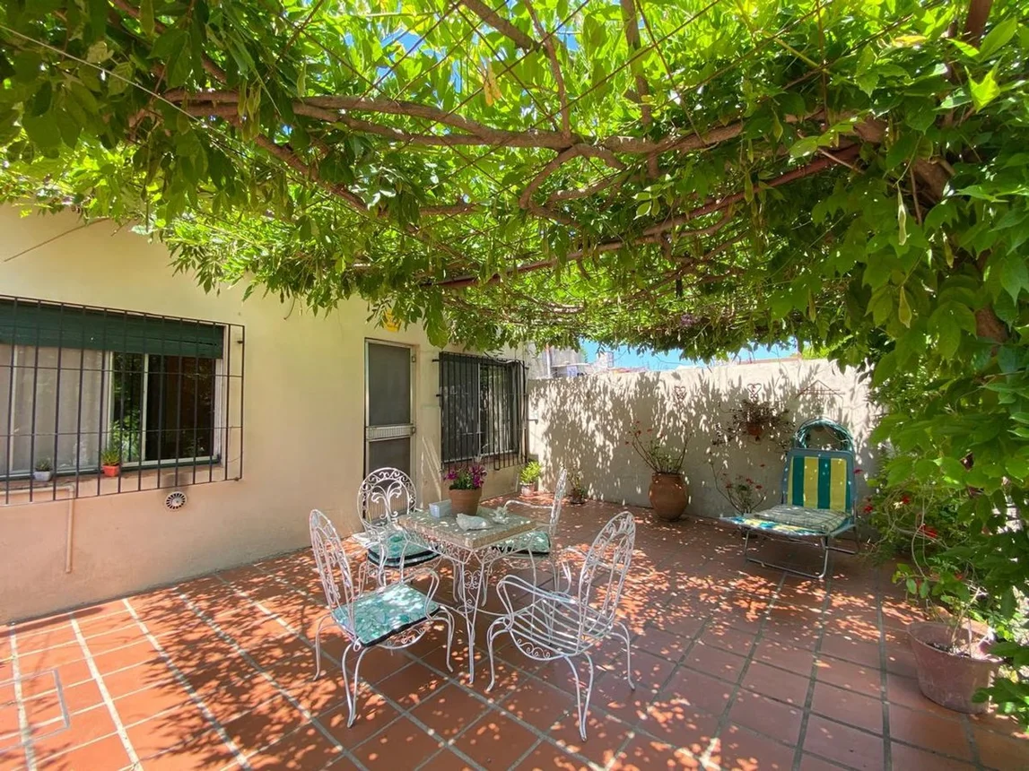 Casa en venta en Temperley, foto 2
