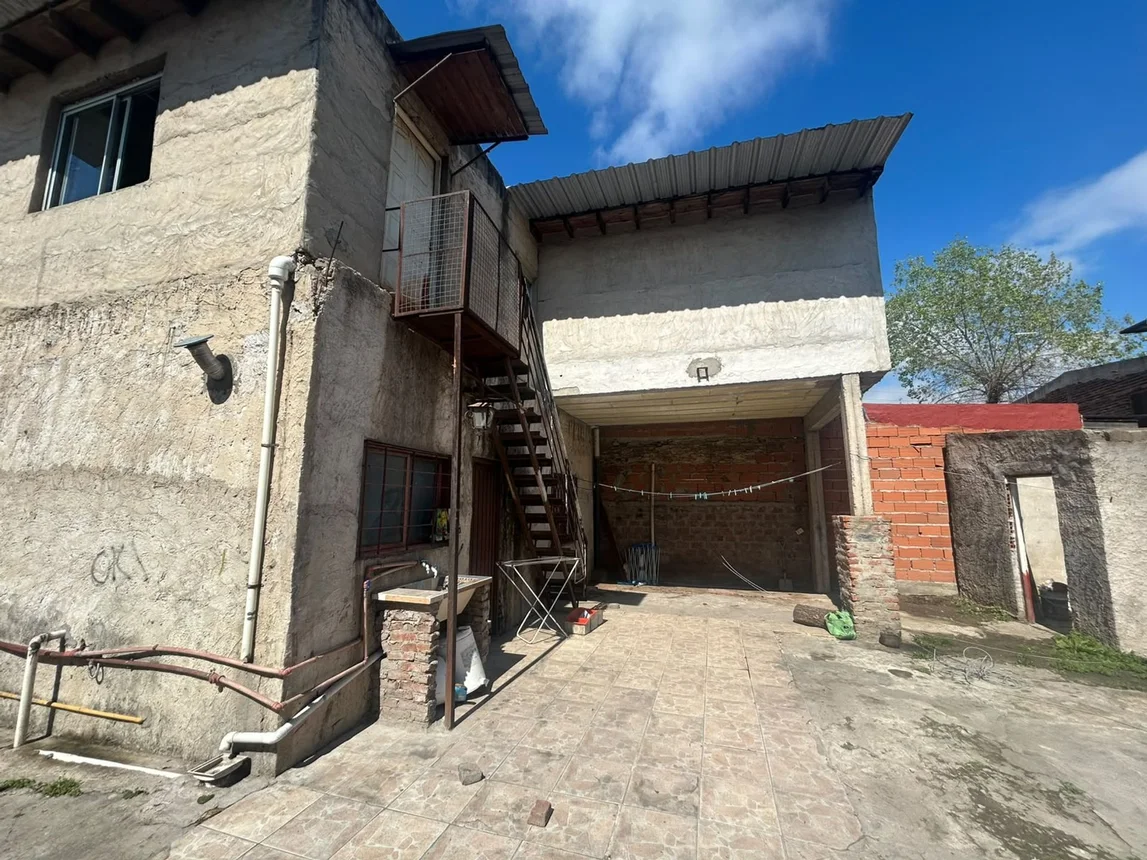 Casa dúplex de 5 ambientes en venta en Morón, Virgilio 3500, foto 4