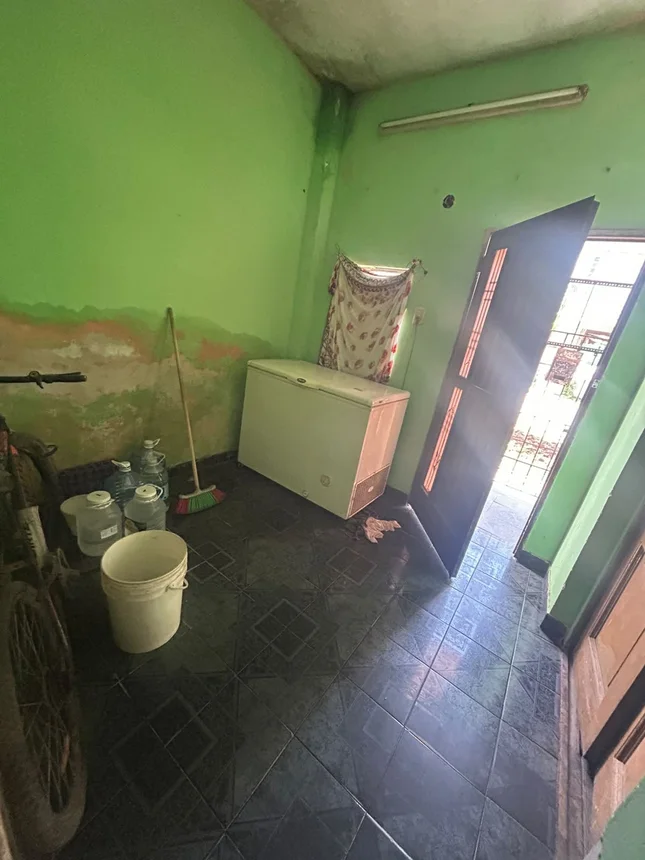 Casa dúplex de 5 ambientes en venta en Morón, Virgilio 3500, foto 3