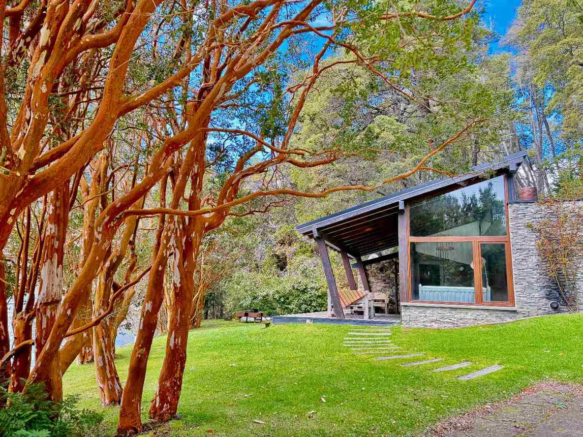 Casa de 5 ambientes en venta en San Carlos de Bariloche, Avenida Ezequiel Bustillo 16700, foto 3