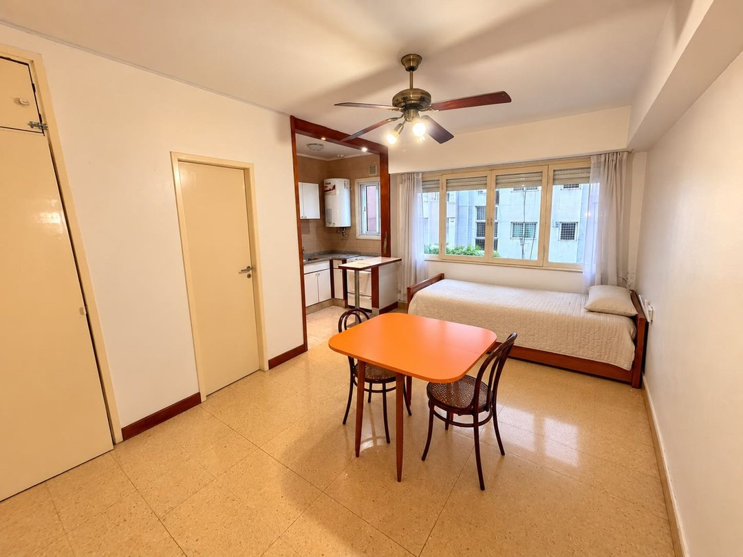 VENTA DEPARTAMENTO MONOAMBIENTE CENTRO