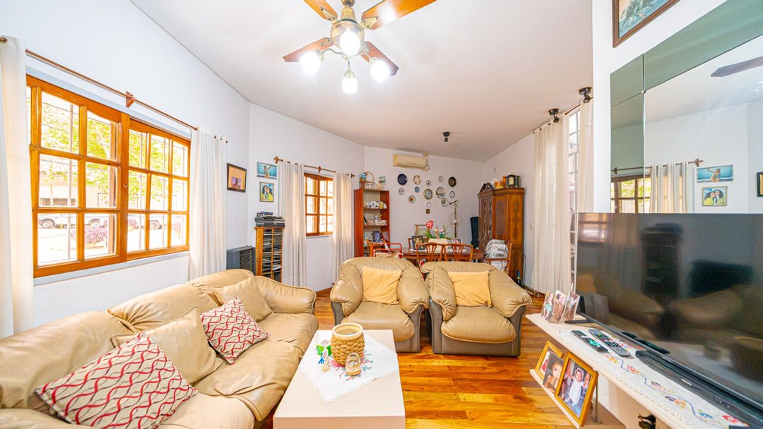 VENTA CASA 5 AMBIENTES SAAVEDRA GARAGE JARDIN