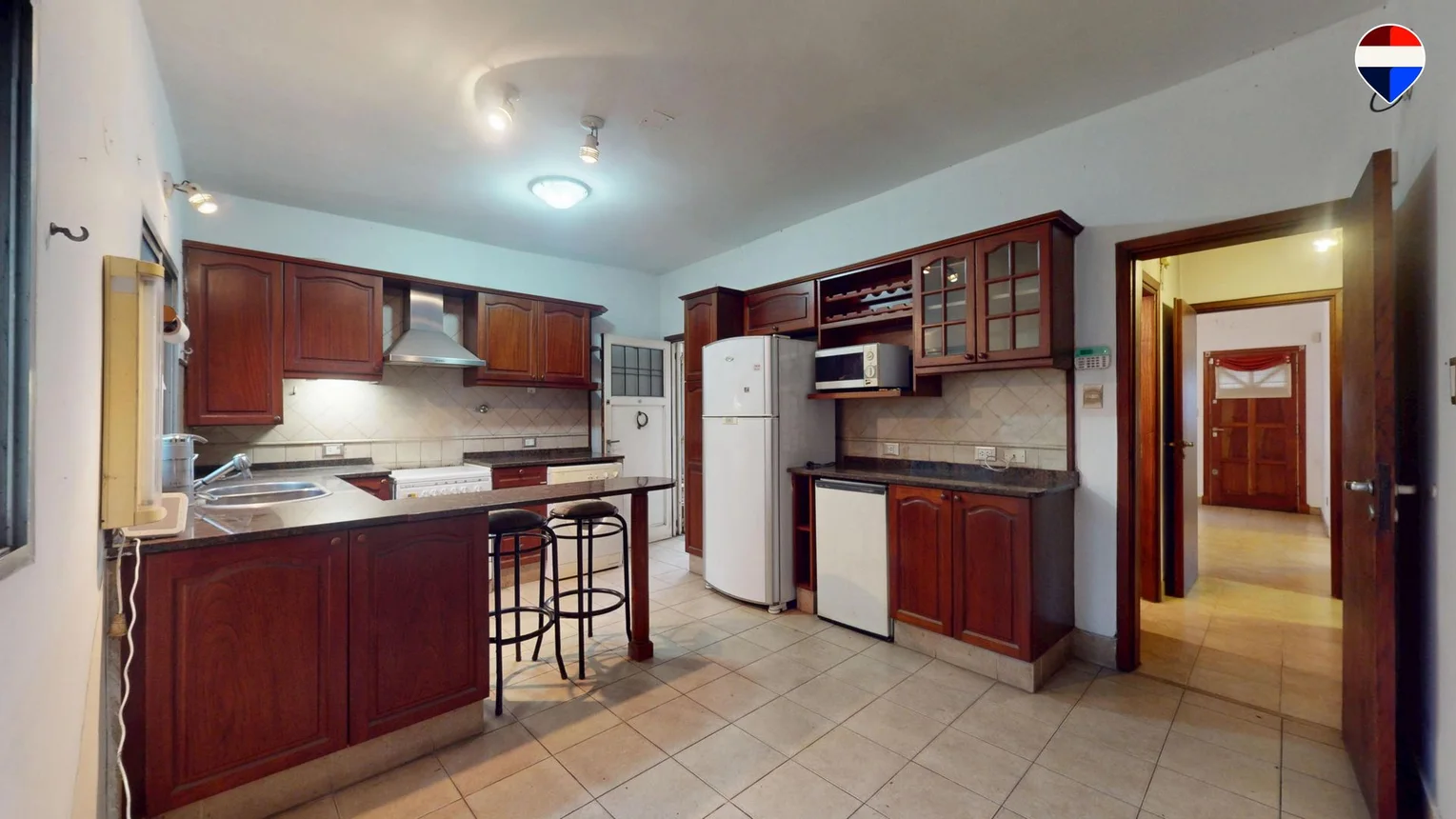 Casa en venta en Burzaco, foto 2