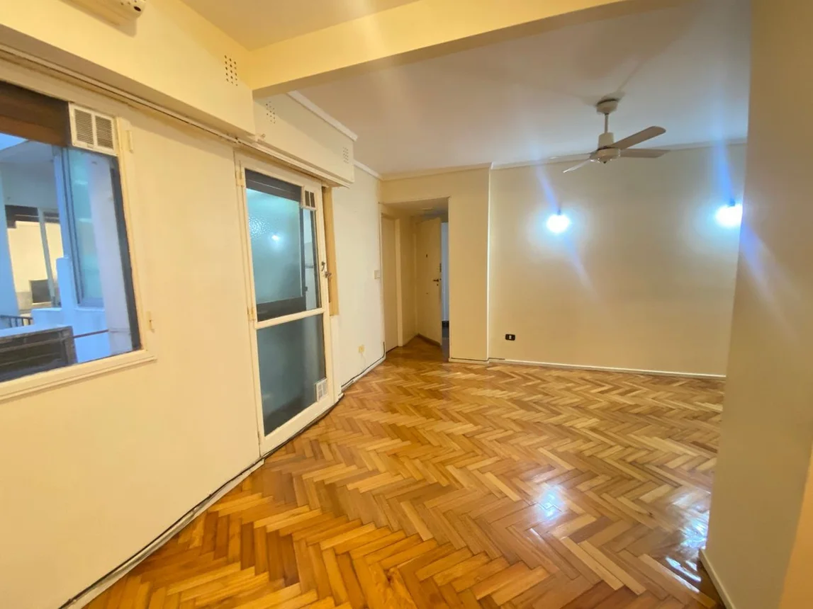Departamento de 2 ambientes en venta en Retiro, Talcahuano 1000