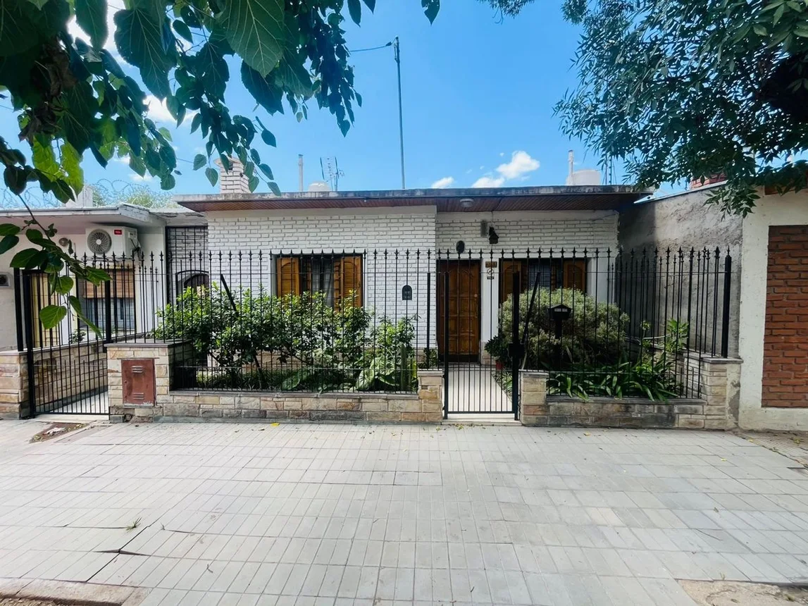 Casa en venta en Mendoza