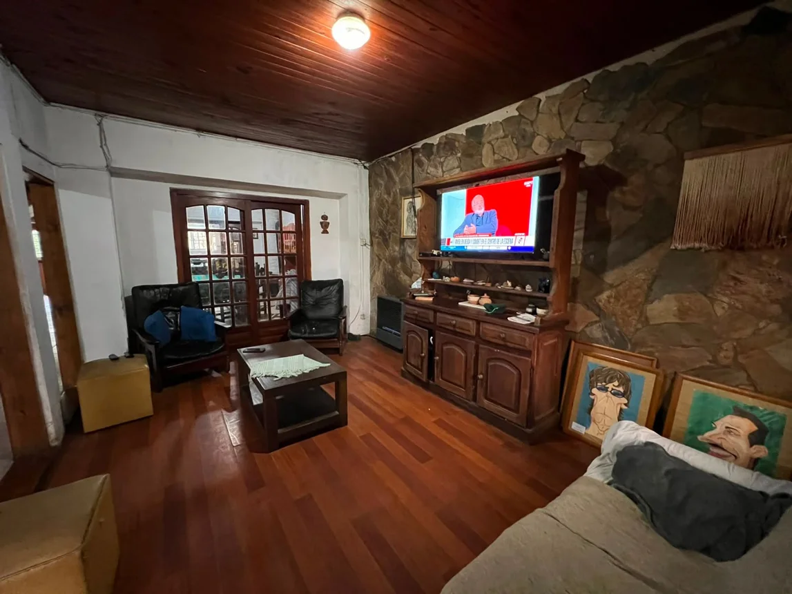 Casa en venta en La Plata, foto 2