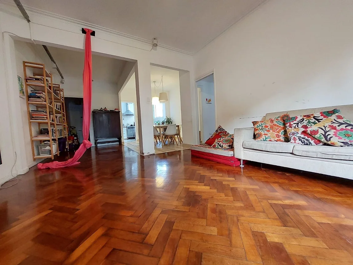 Departamento de 3 ambientes en venta en Almagro, Rawson 200