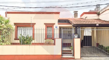 Venta casa de 2 dormitorios en Brazo Oriental.