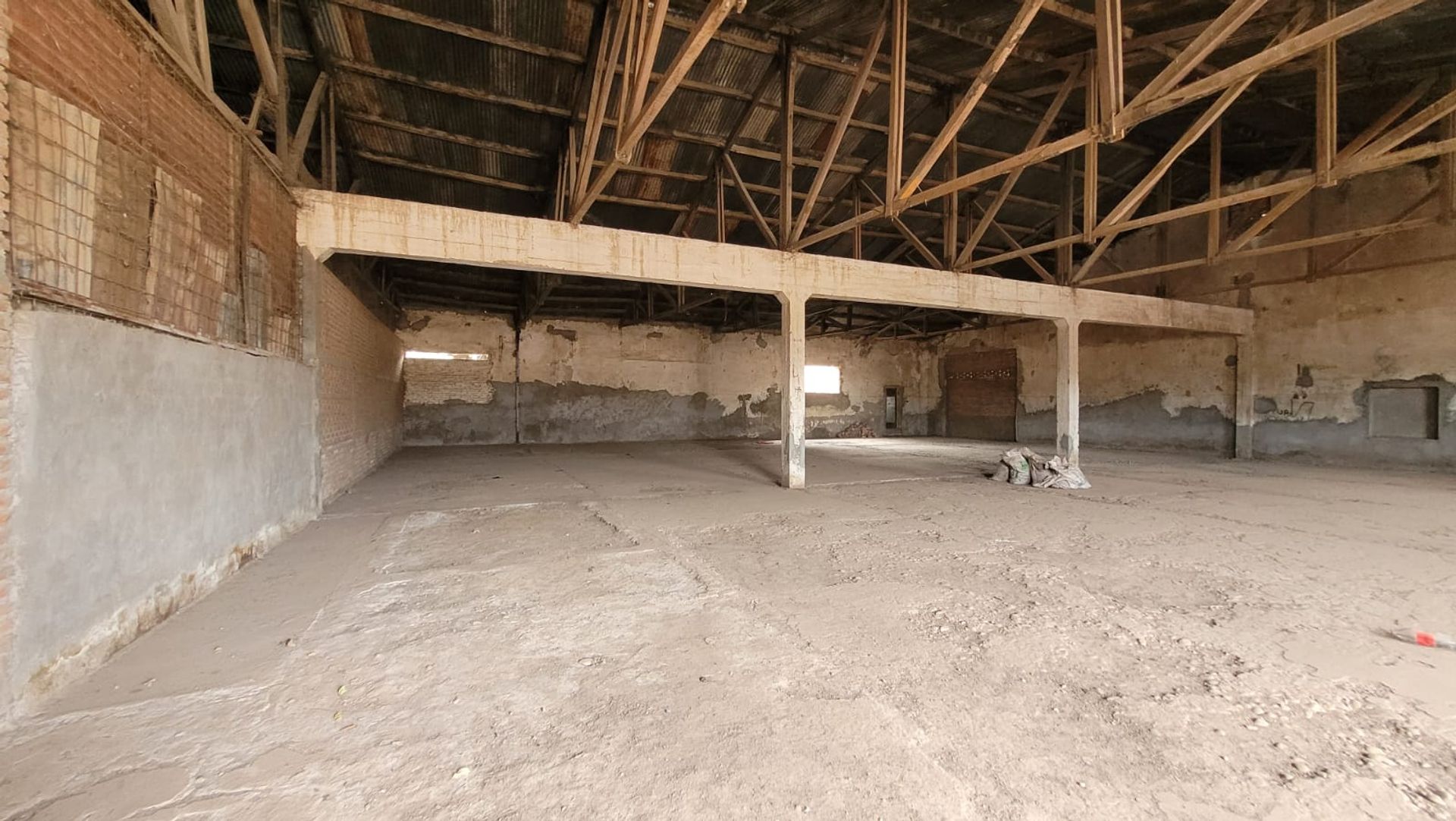 GALPON VENTA DE 3300 M2 EN EMBARCACIÓN - foto 5