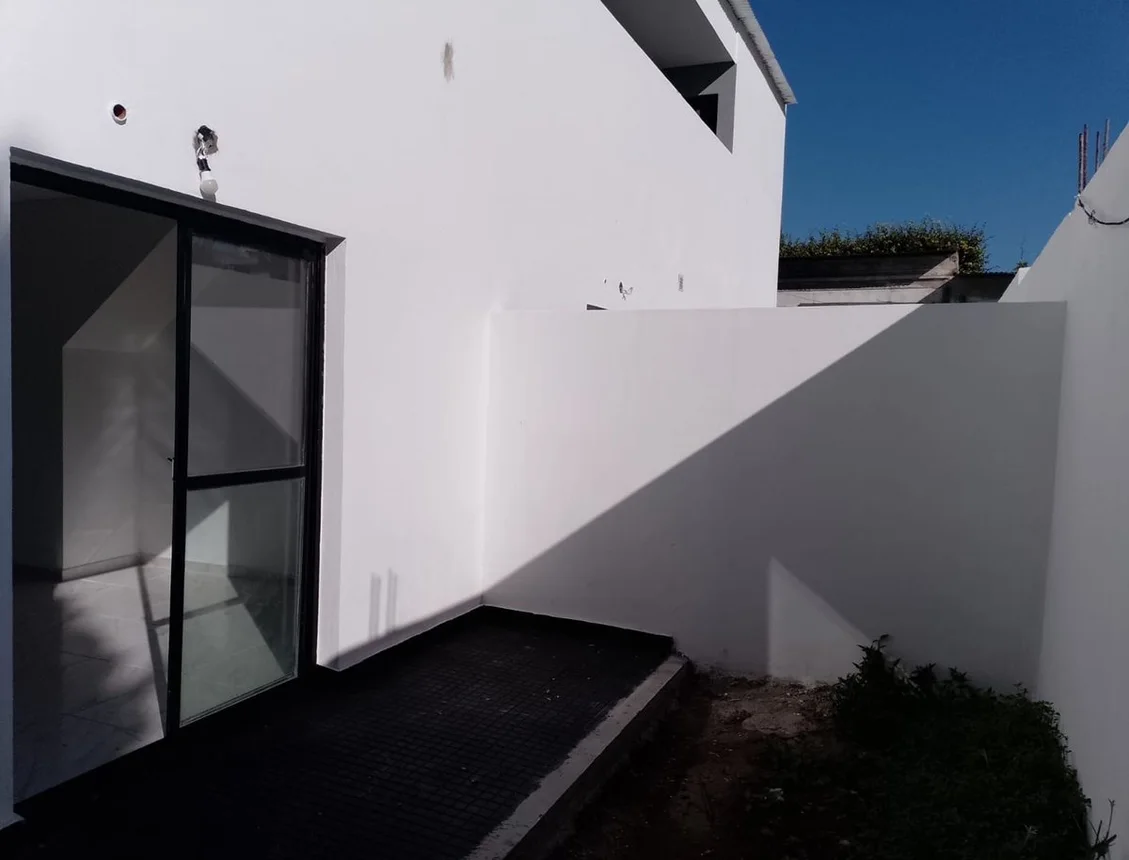 Monoambiente en alquiler en Lomas de Zamora, Olazábal 100