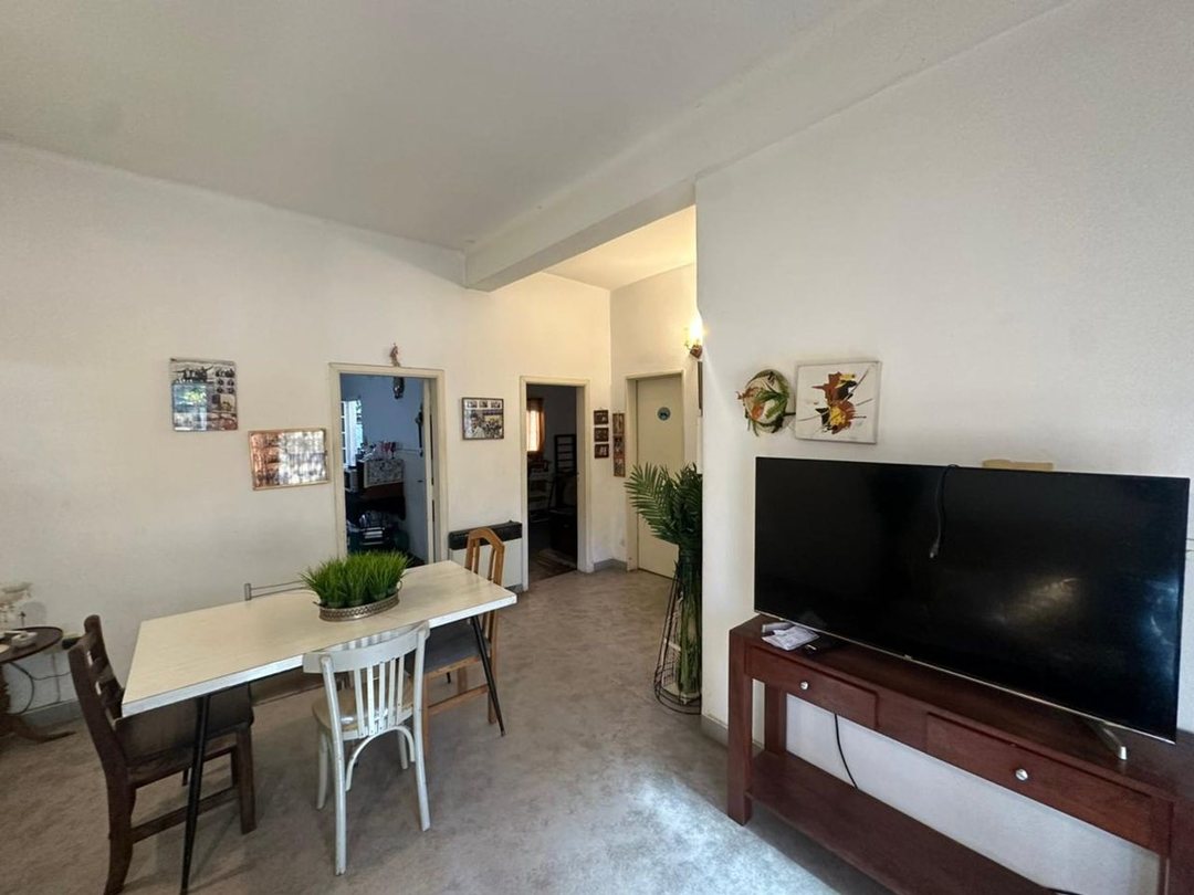 CASA 3 AMB+DEPTO 2 AMB+ GALPON HAB. EN VENTA!