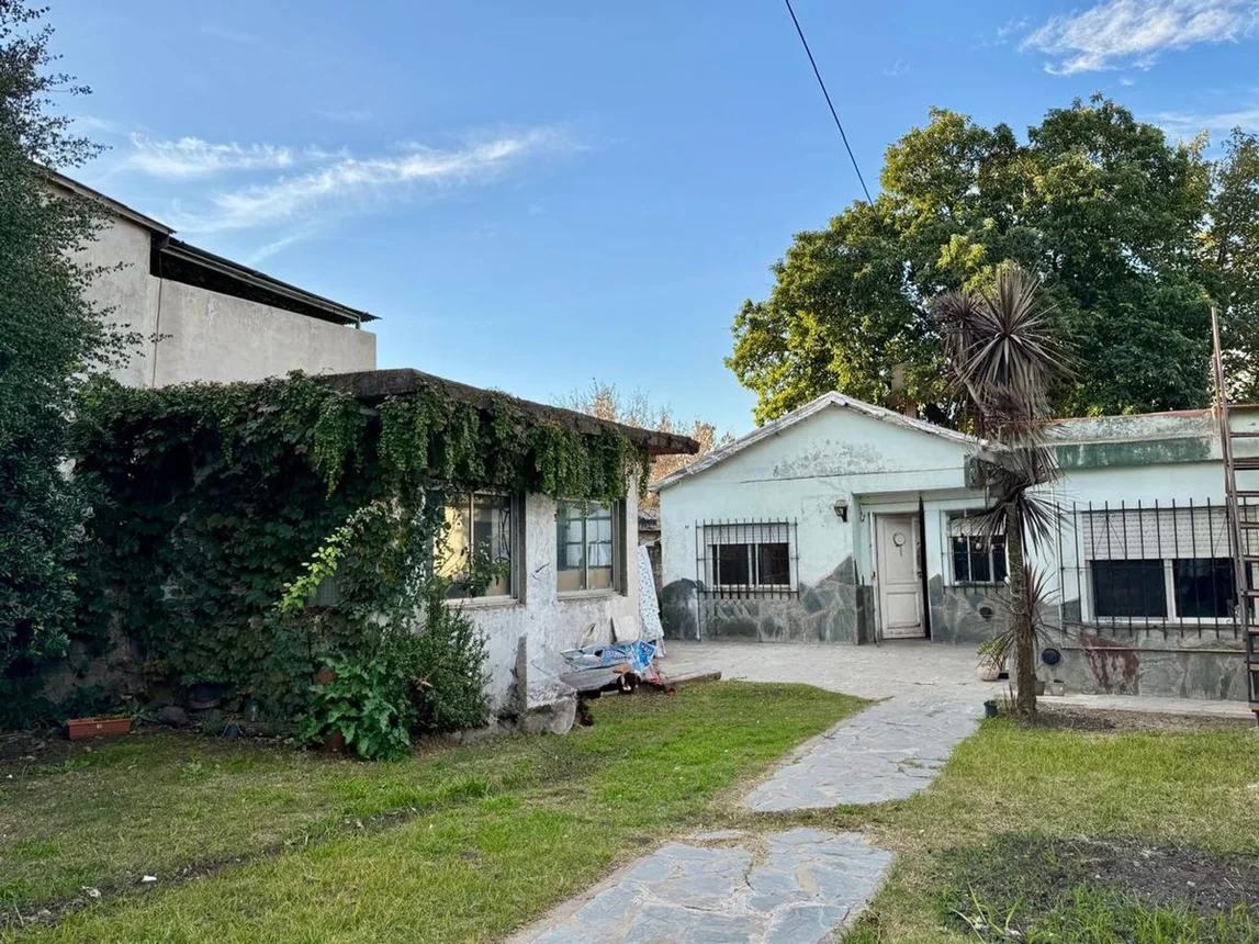Casa de 3 ambientes en venta en Moreno, Manuel de Sarratea 1300