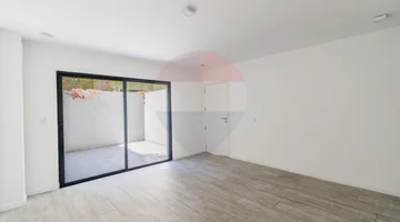 VENTA APARTAMENTO 1 DORMITORIO 2 PATIOS GARAGE