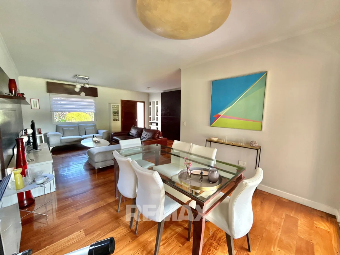 Casa en venta en Pilar, foto 2