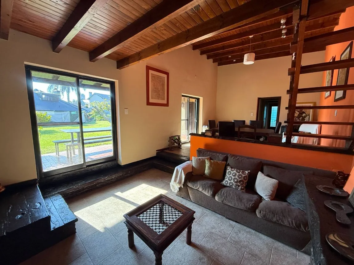 Casa en venta en Manuel B. Gonnet
