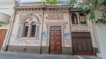 ALQUILER CASA,  IDEAL EMPRESA O CLINICA CENTRO