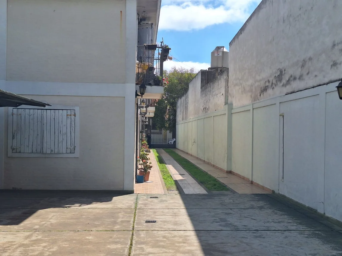 Departamento de 3 ambientes en venta en Lomas de Zamora, Laprida 800, foto 5