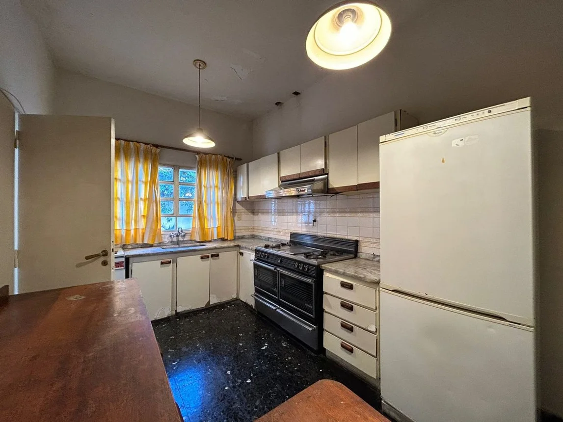 Casa en venta en Castelar, foto 3