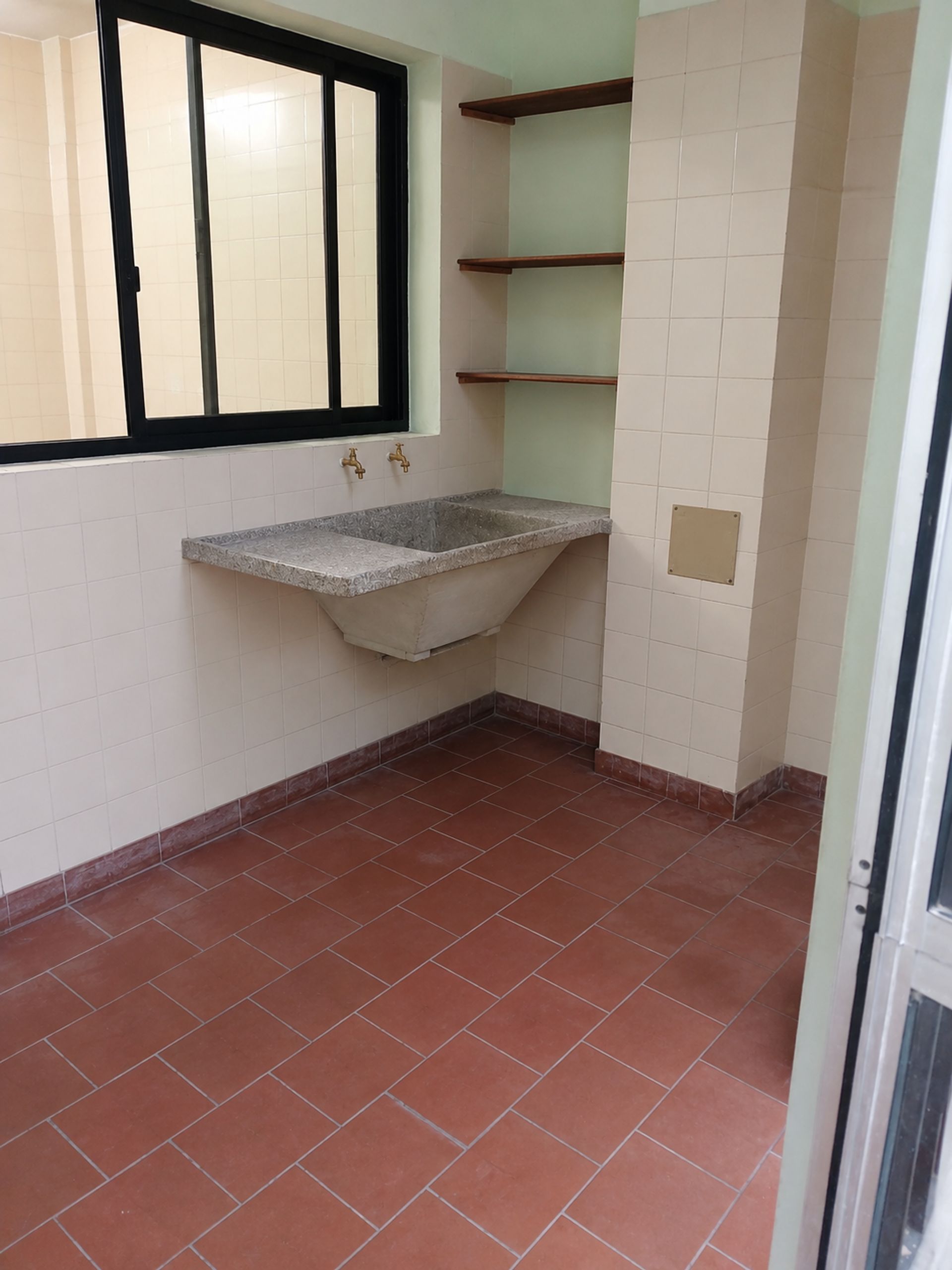 DEPARTAMENTO VENTA MACROCENTRO CASEROS 2100 - foto 14