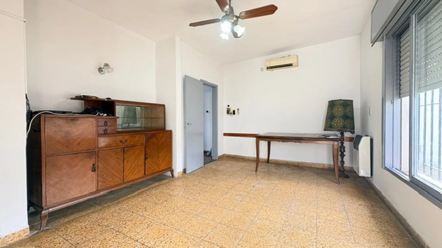 Casa en venta en Morón, foto 2