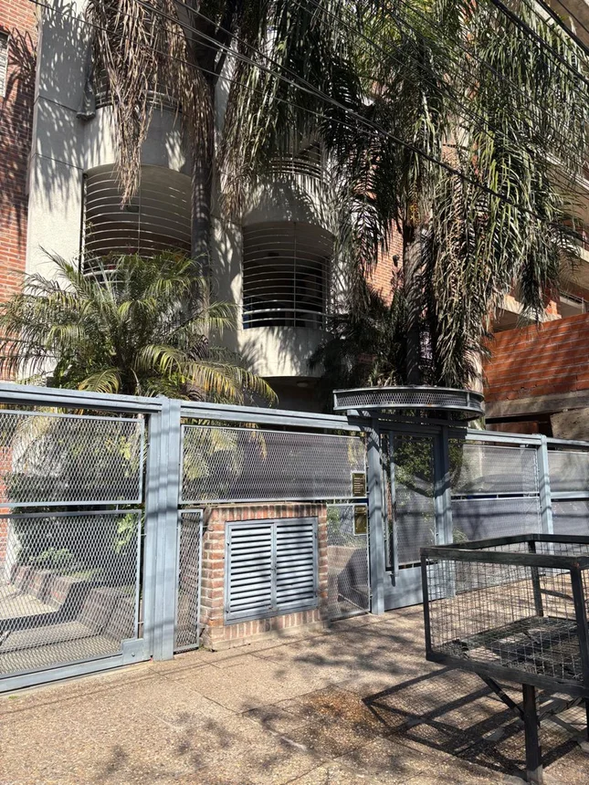 Departamento en venta en Caseros, foto 2