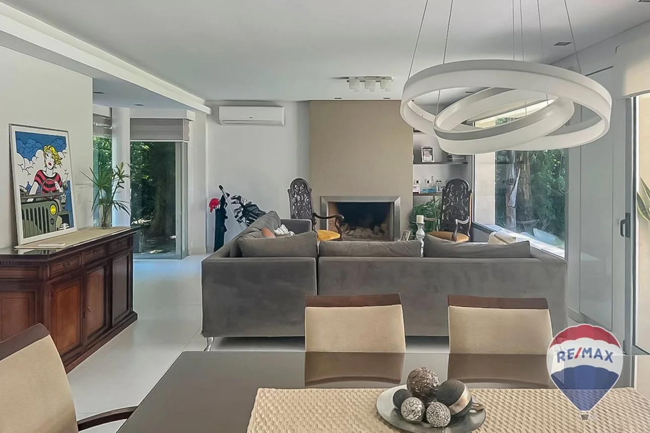 Casa en venta en La Plata, foto 2