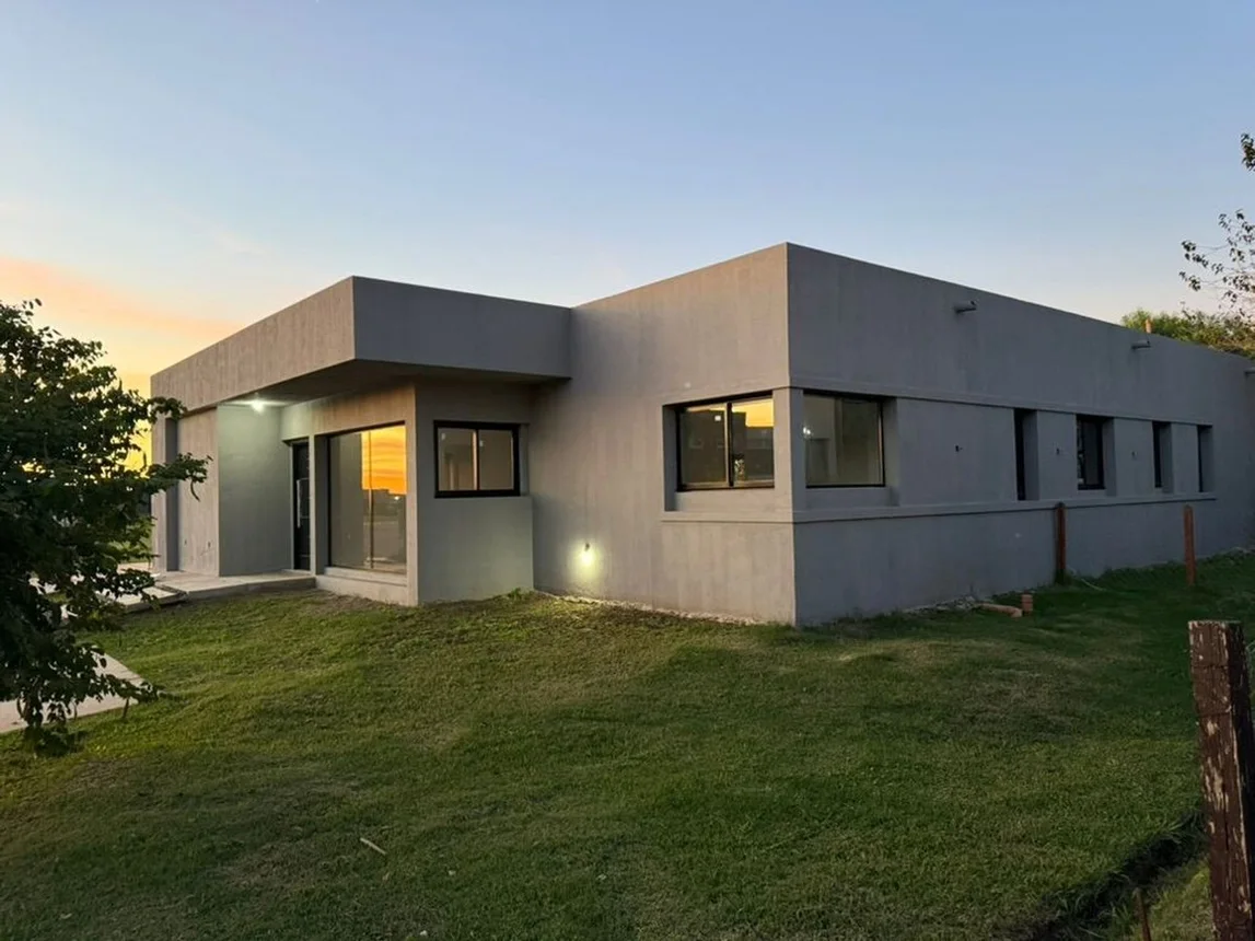 Casa en venta en Pilar, foto 5