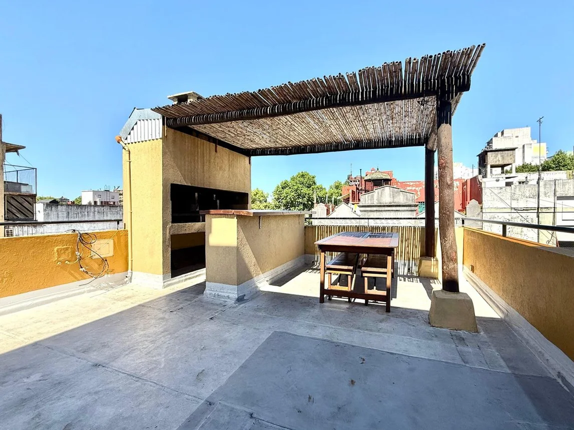 Dúplex de 3 ambientes en venta en Boedo, Yapeyú 800